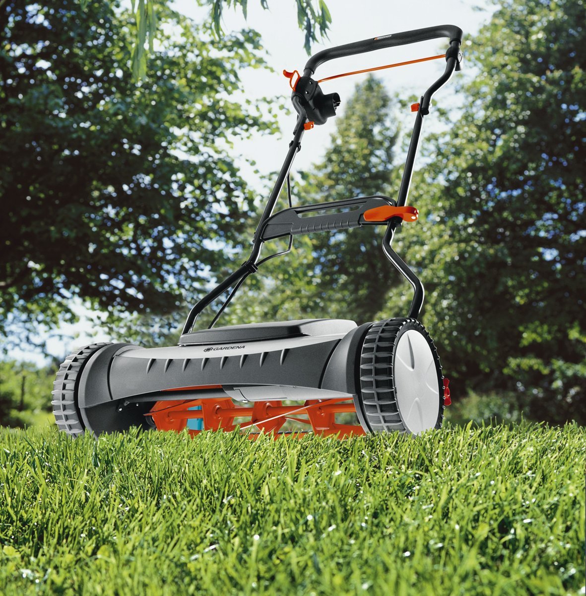 ᐅ Gardena 380 EC Testbericht Elektrischer Spindelmäher